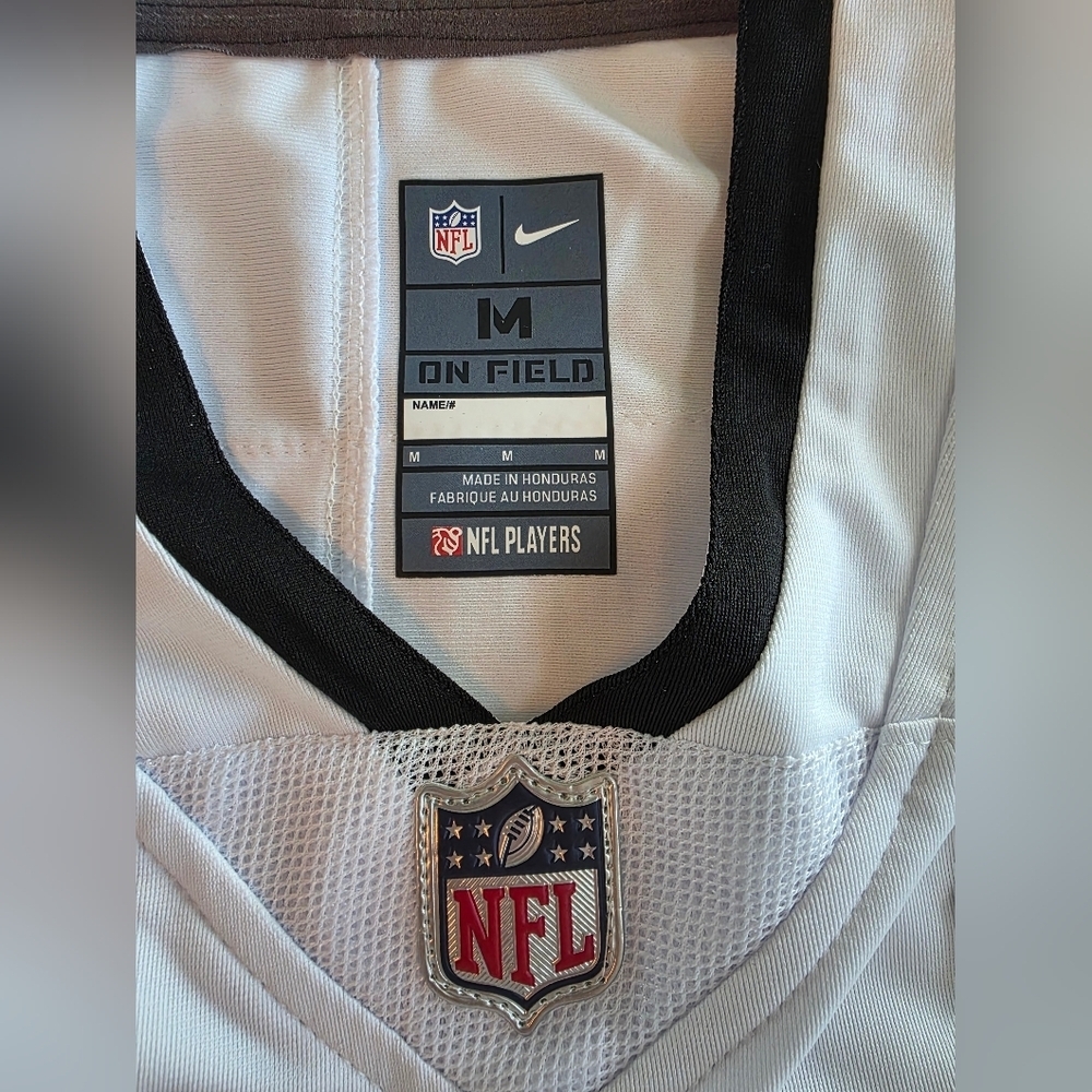 NWT Tom Brady NFL Tampa Bay Buccaneers Superbowl Champship Jersey SZ Medium - Picture 9 of 10